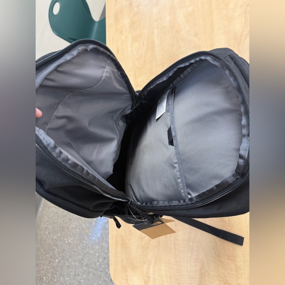 The North Face NWT Stalwart Backpack Laptop Bag w/ Event Logo Adjustable Strap - Picture 11 of 16